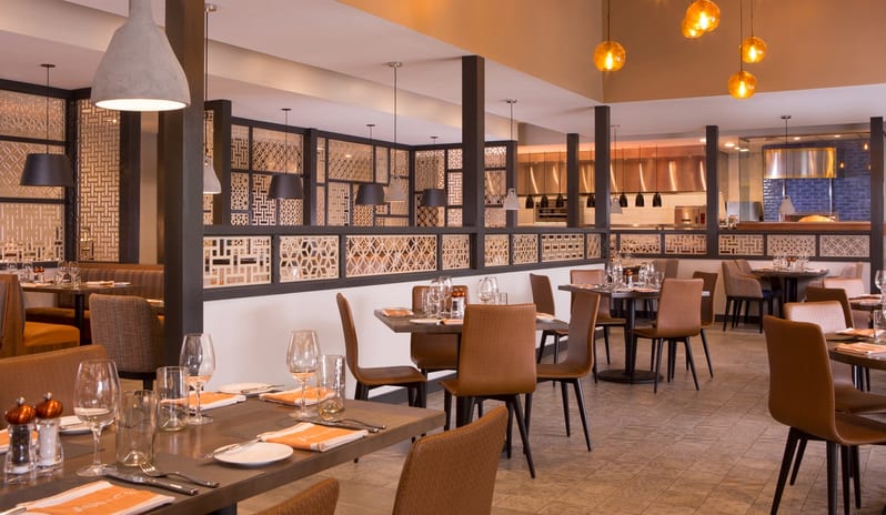 Valencia Restaurant 1_6180